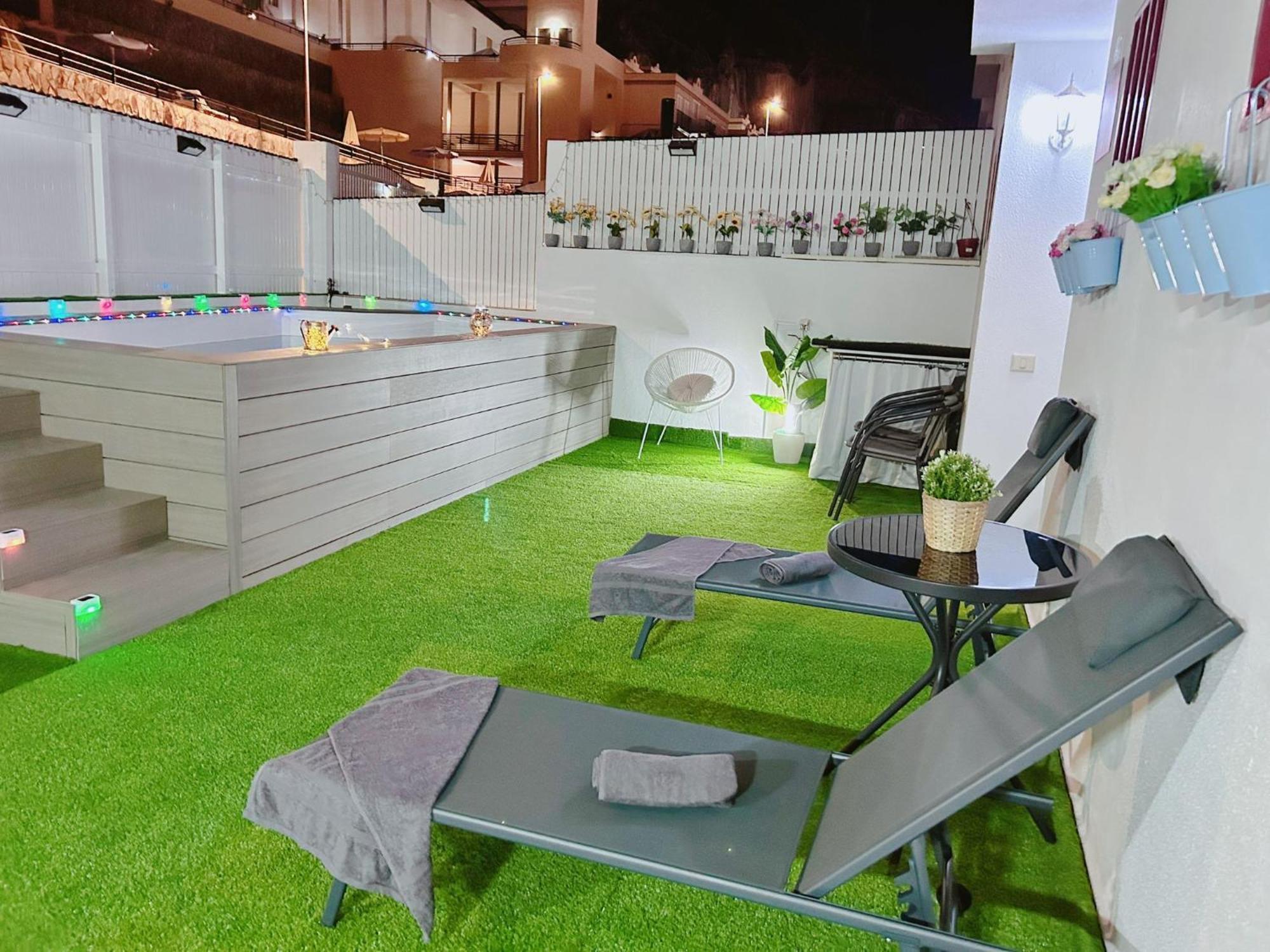 Appartamento Big Puerto Rico With Heated Saltwater Jacuzzi Pool & Bbq & Private Parking