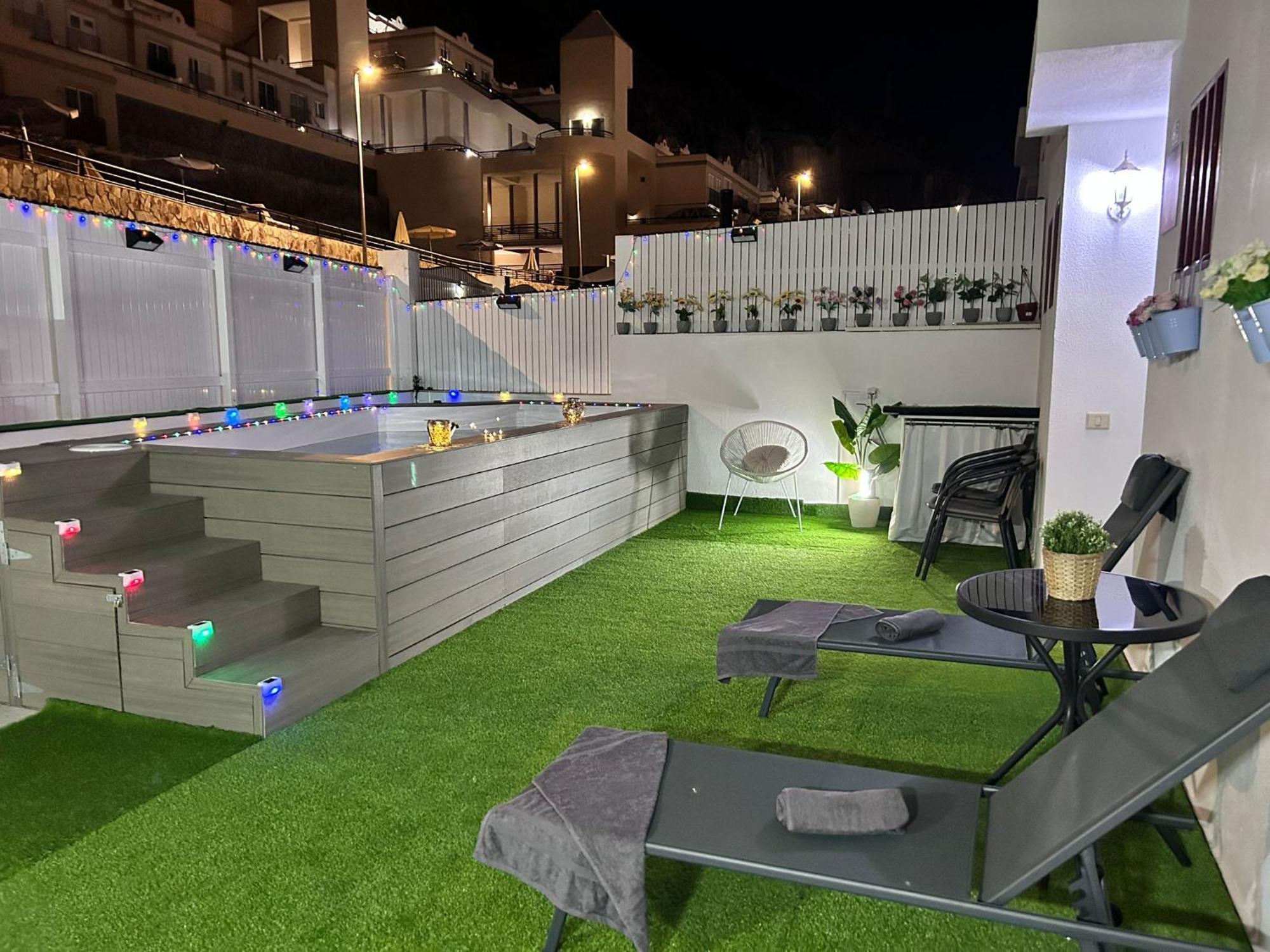 Big Puerto Rico With Heated Saltwater Jacuzzi Pool & Bbq & Private Parking * Puerto Rico (Gran Canaria)